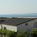 Relaxing Sea View Oasis Vir