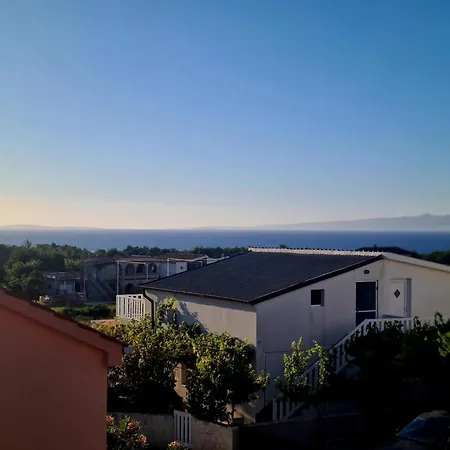 Relaxing Sea View Oasis * Вир