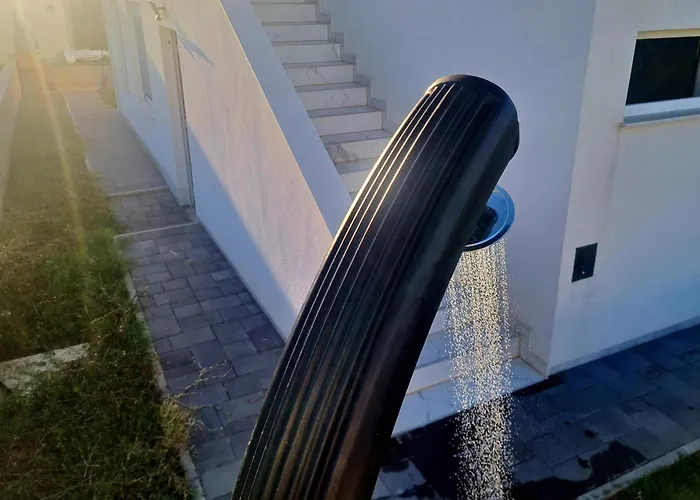 Relaxing Sea View Oasis Вир