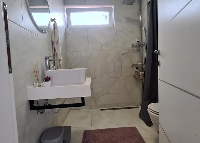 Relaxing Sea View Oasis *