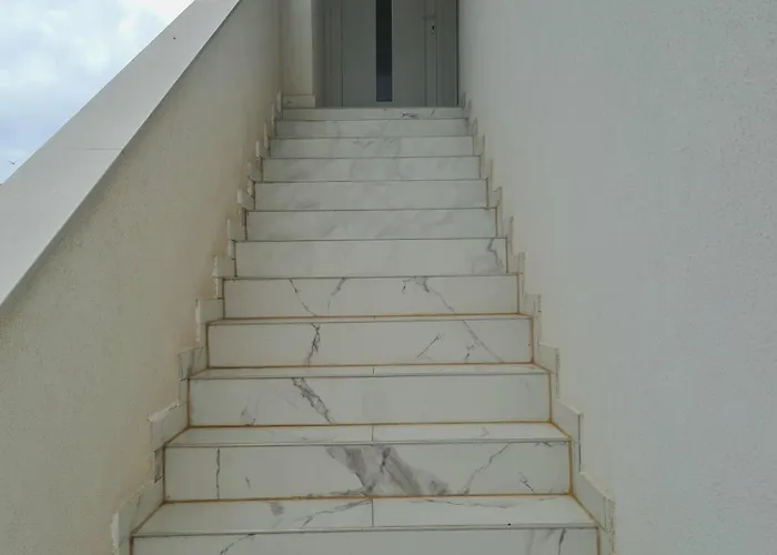 Relaxing Sea View Oasis